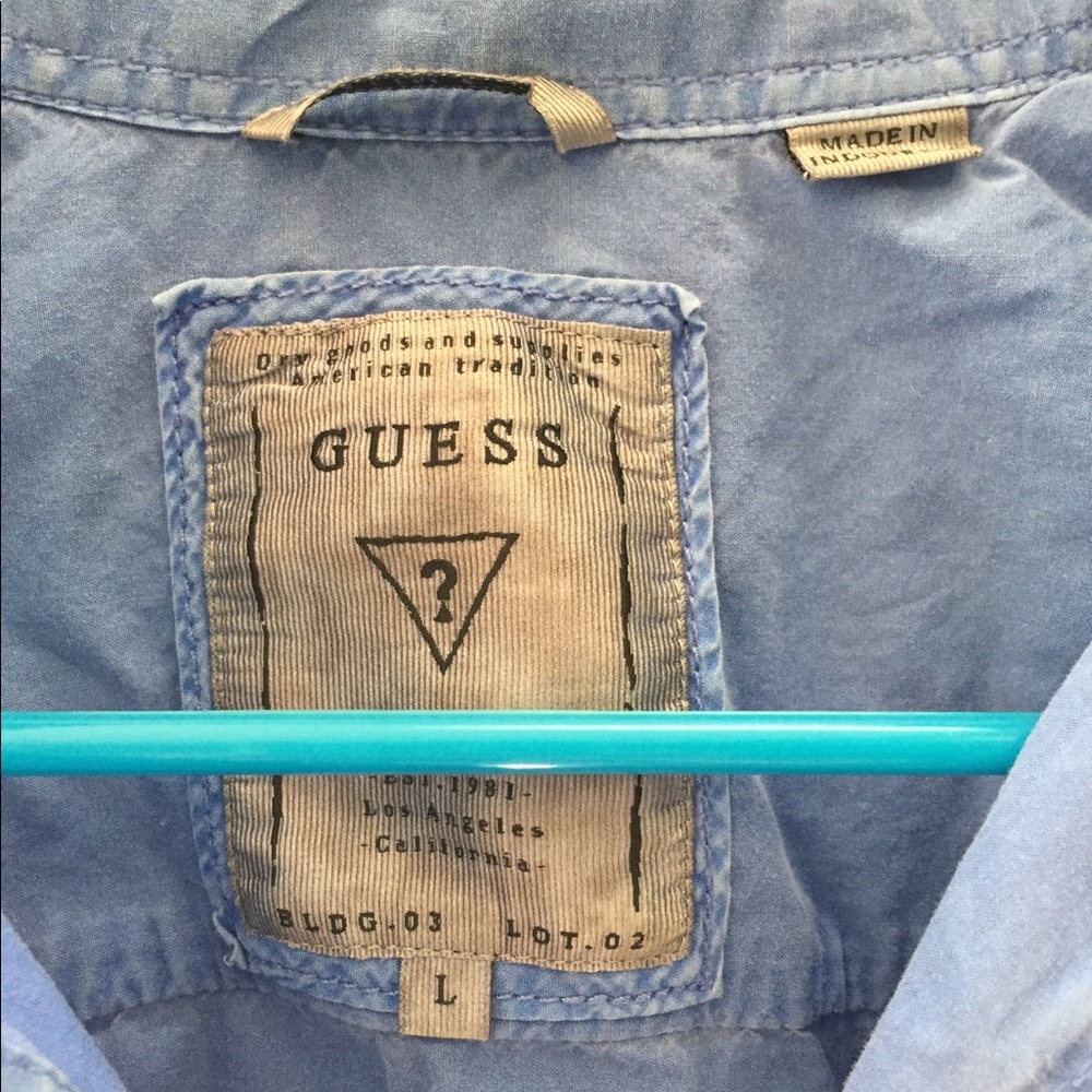 Men’s GUESS Shirt - Picture 2 of 6